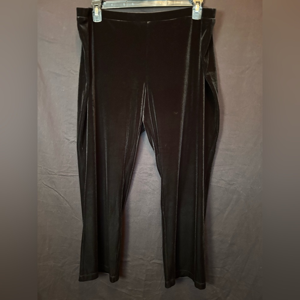 Susan graver velvet leisure pants
